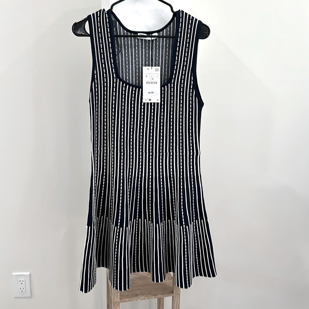 Beautiful dress Zara L